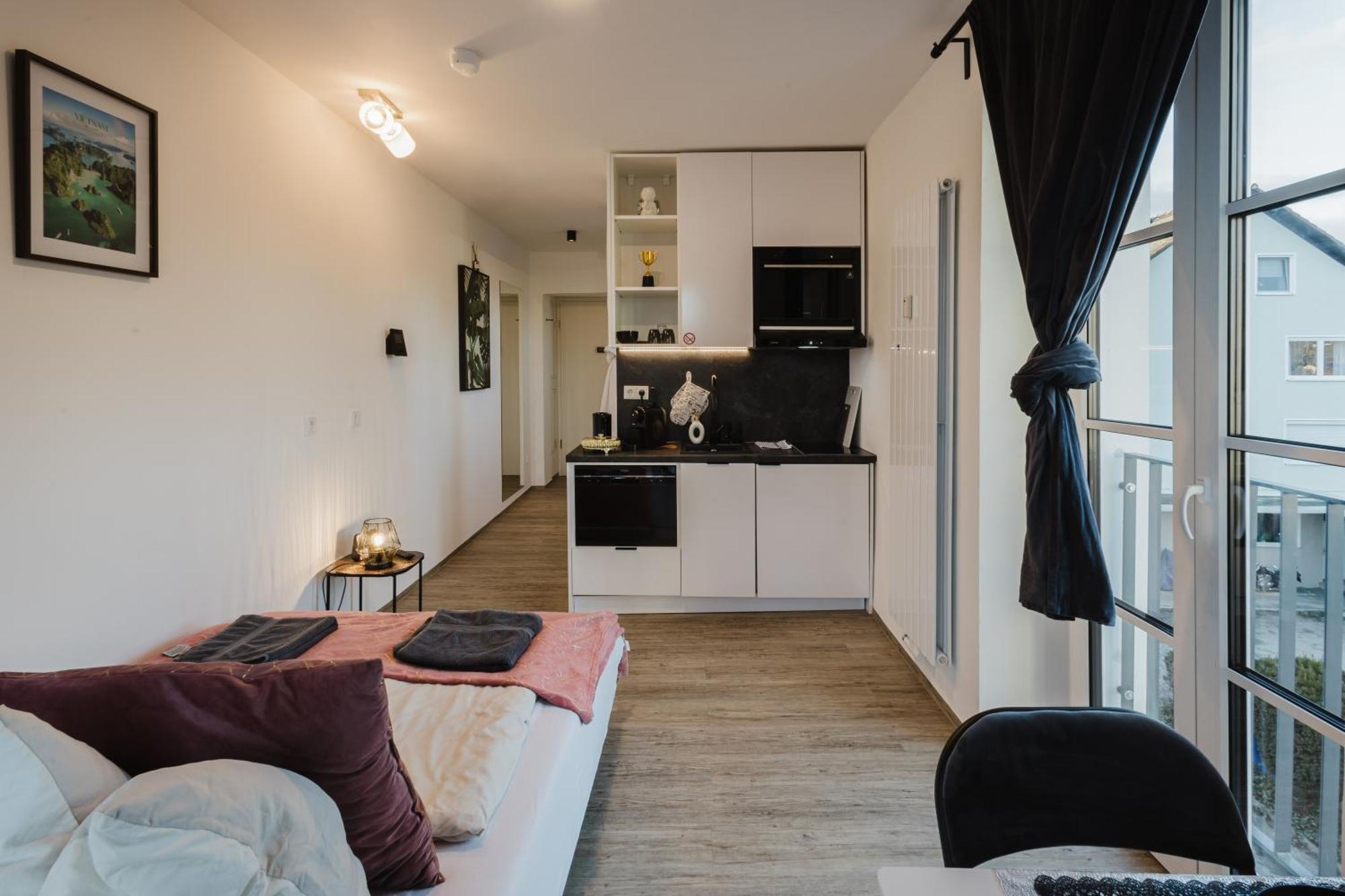 24-7 Living Room Passau - Cozy - Balcony - Kitchen Tiefenbach (Passau) Exterior foto